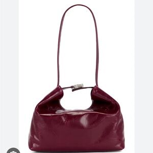 BY FAR Bea Bag Sour Cherry